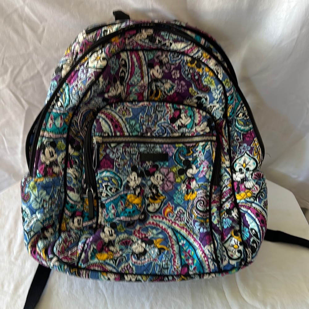 DISNEY LARGE BACKPACK.    Vera Bradley